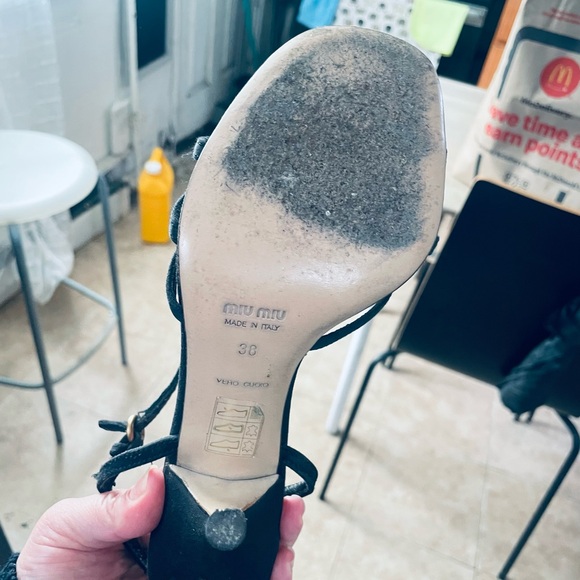 Miu Miu Black Floral Strappy Sandals - Picture 13 of 16